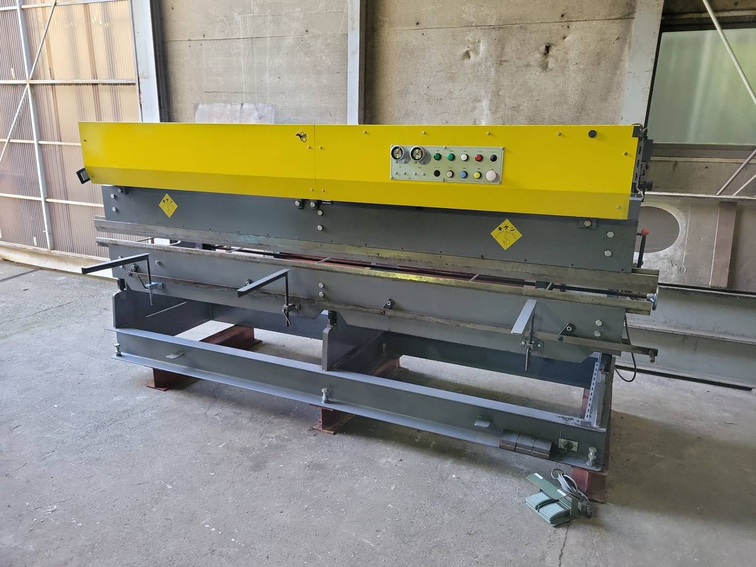 ☆山本製作所★動力折曲機 折り曲げ機★曲げ幅 3000mm★NE-30★取説付★