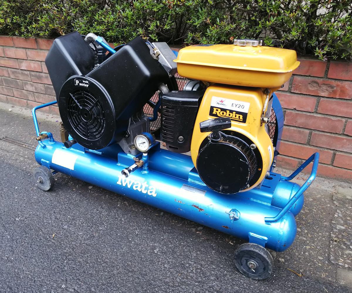 iwata 岩田★レシプロコンプレッサー★SUE-222PB