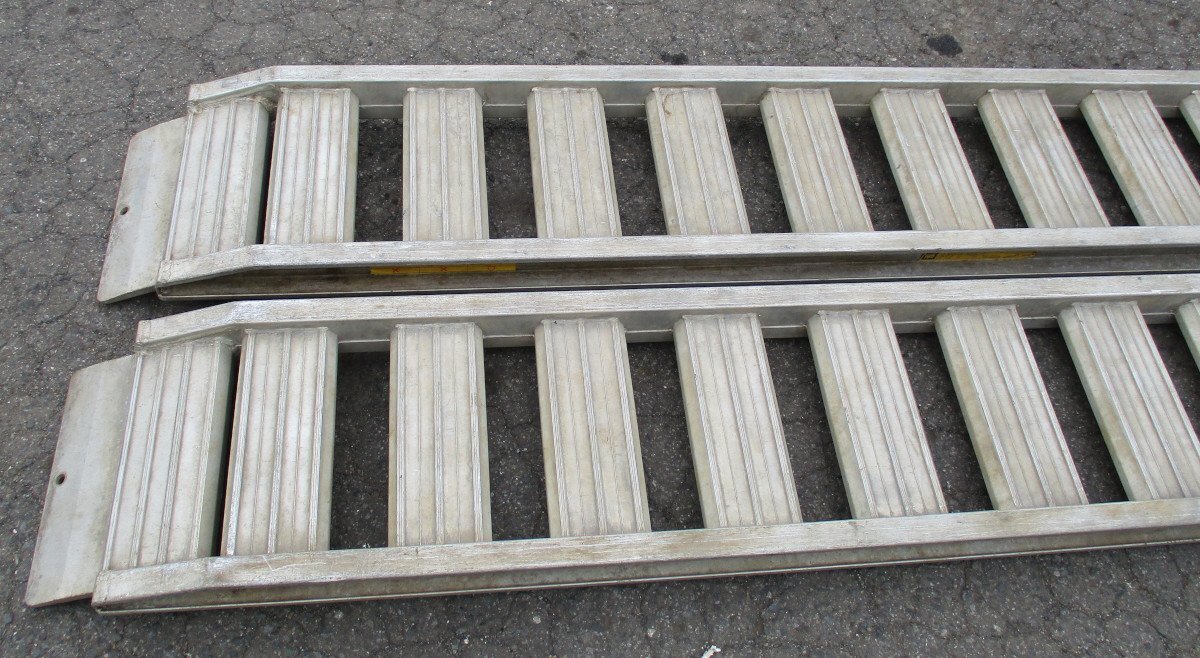 日軽金アクト★日軽アルミブリッジ★PXF35-300-40★全長3000mm有効幅400mm最大積載3.5t_組