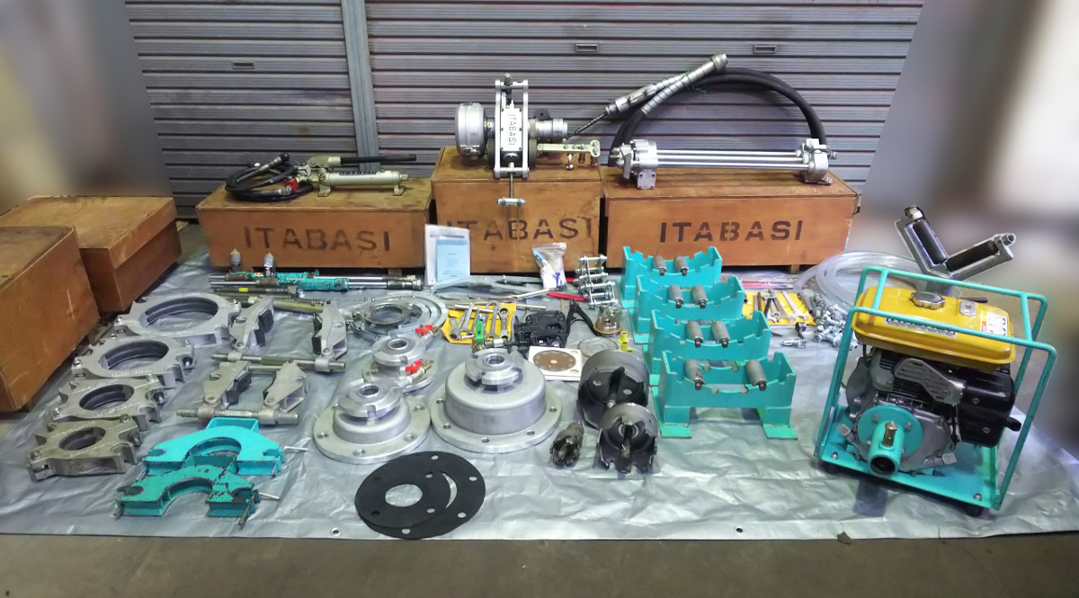 板橋機械工業★エンジン式穿孔機5型★キールカッター★NSジョインター★ローラー台付★フルセット★水道管 土木