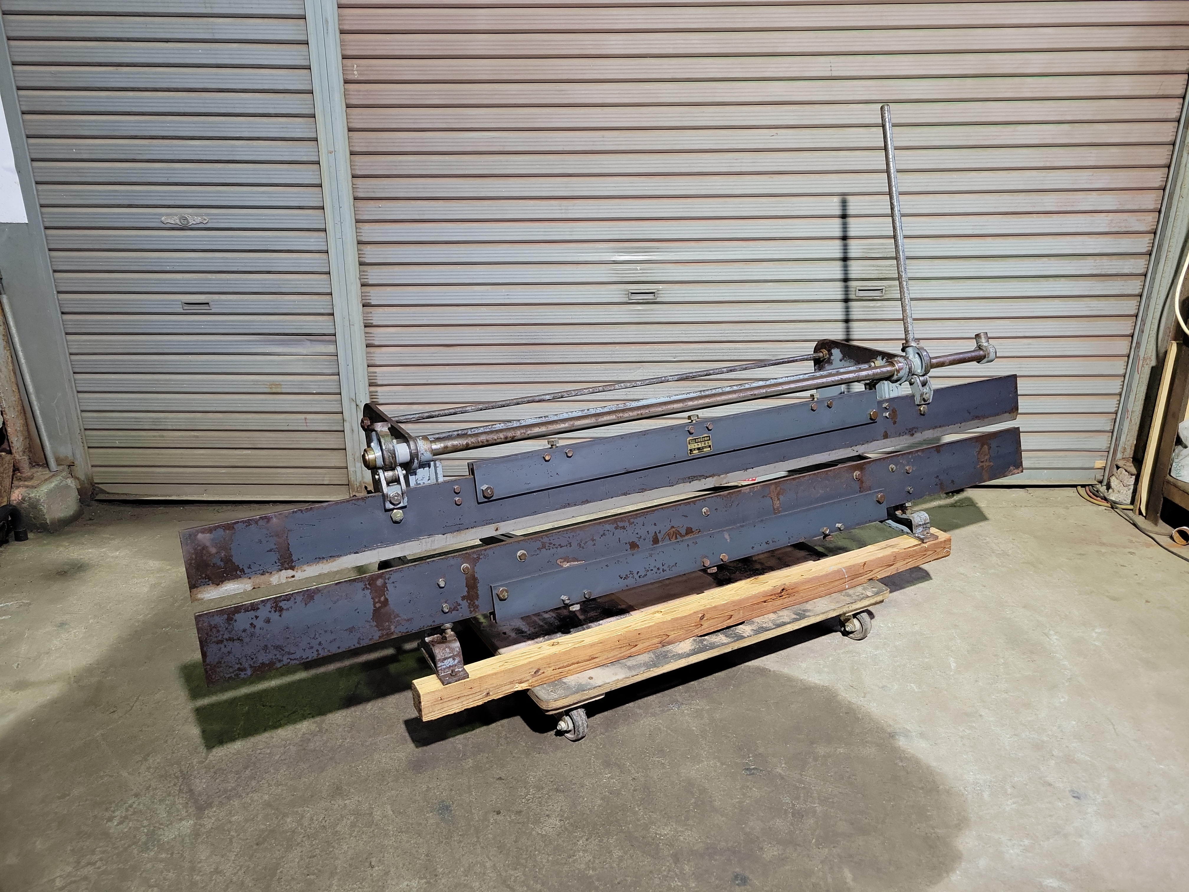 トヤマ興産 泰光印★手動式折り曲げ機★