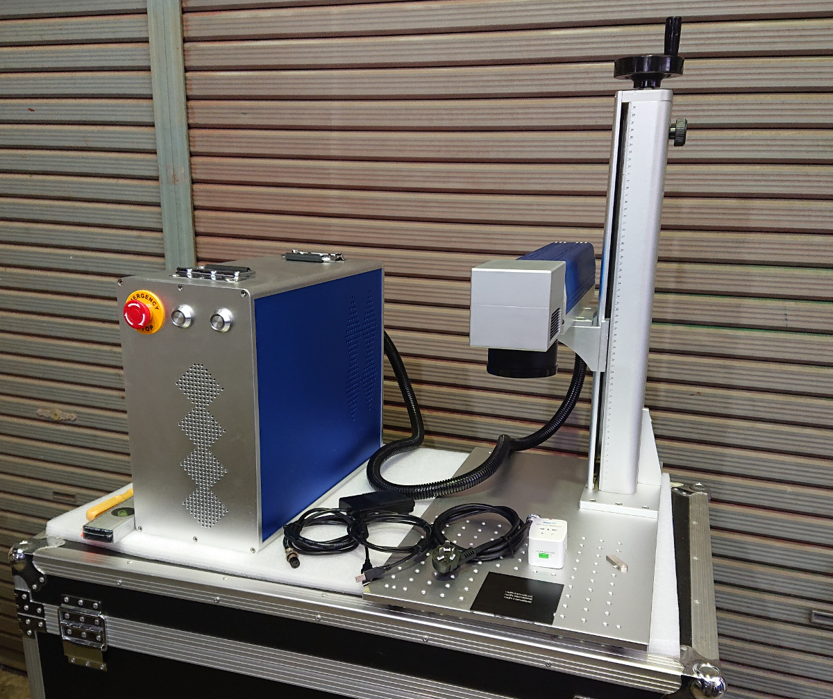 MCWlaser 30W★ファイバーレーザーマーキングマシン★金属用★フルセット