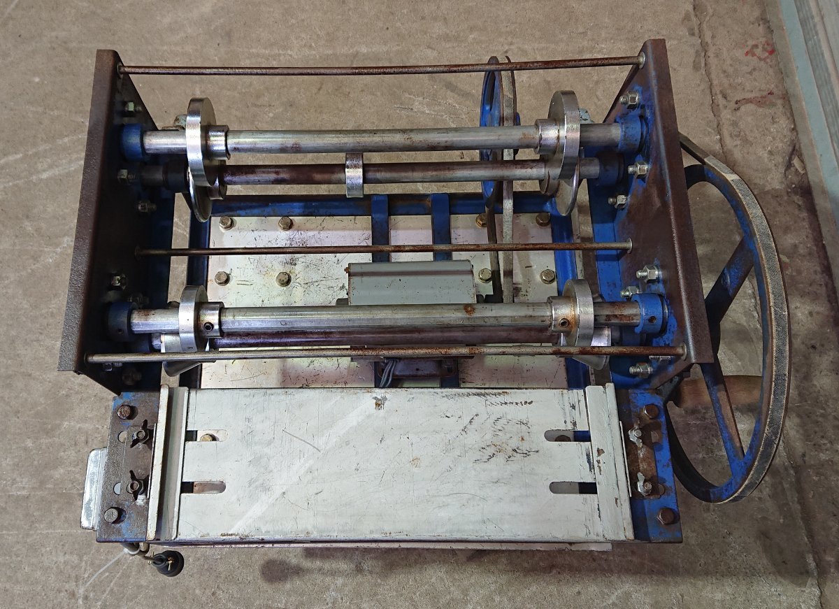 電動折り曲げ機★ロール成形機★メタルシートベンダー★鈑金機械 建築板金 屋根 トタン